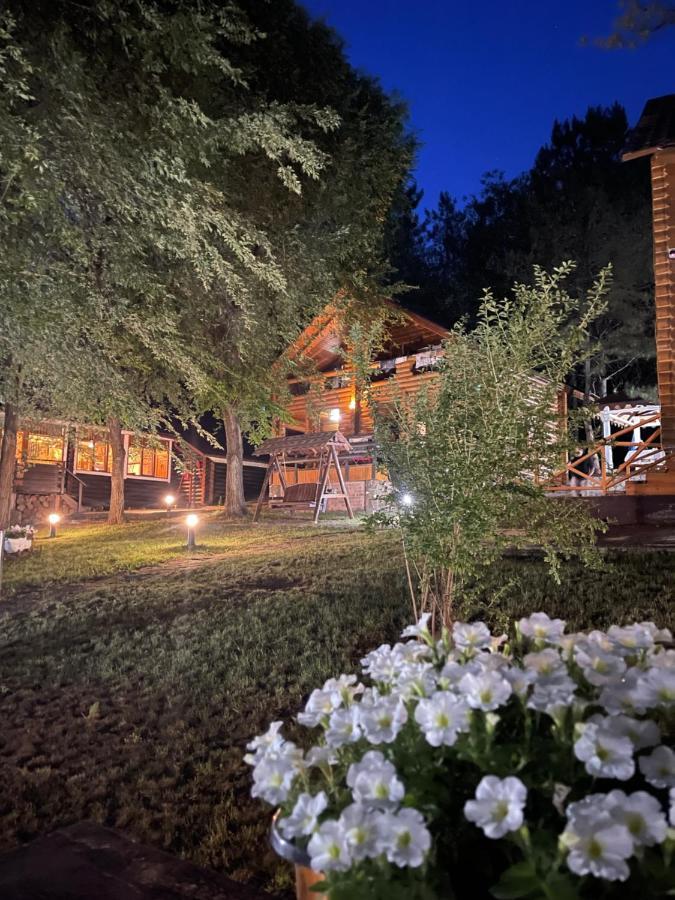Sky Land Camping & Resort Cricova 외부 사진